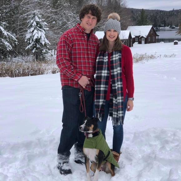 Meet your Posher, Courtney - Picture 1 of 1